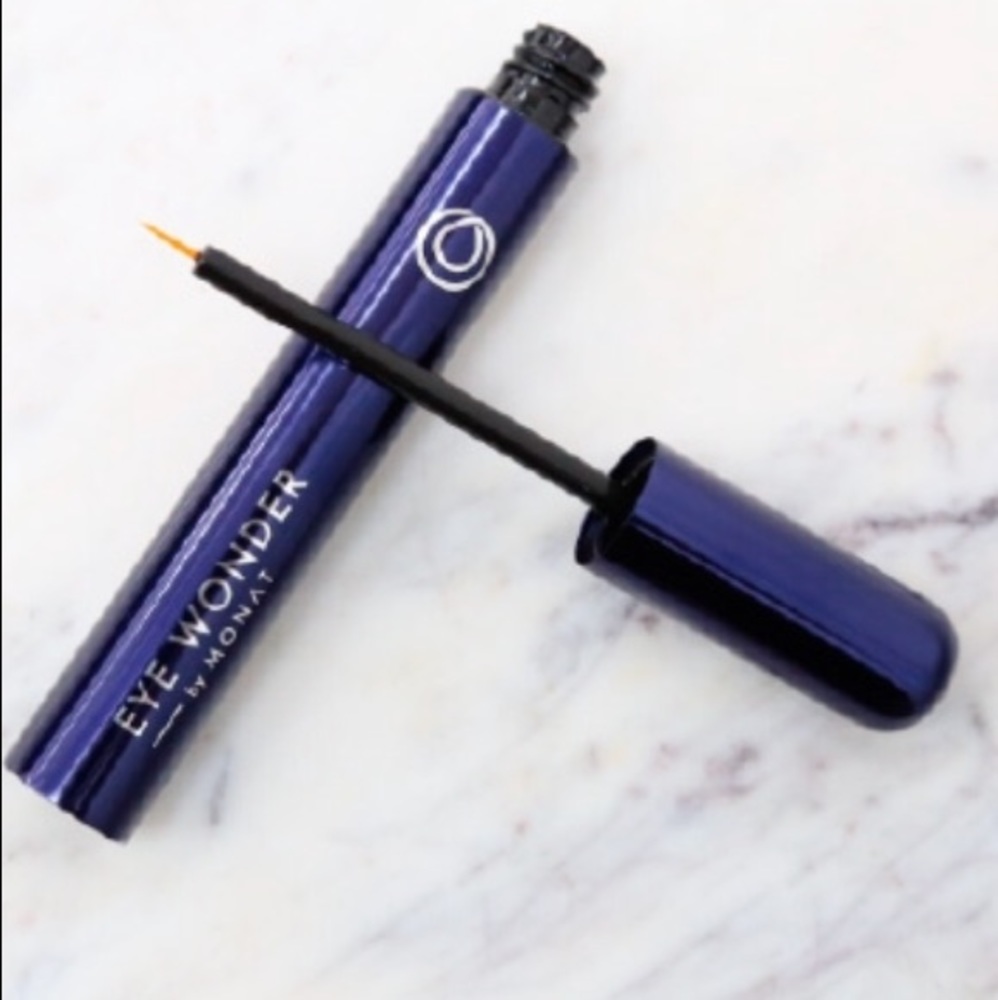 Monat Eye Wonder